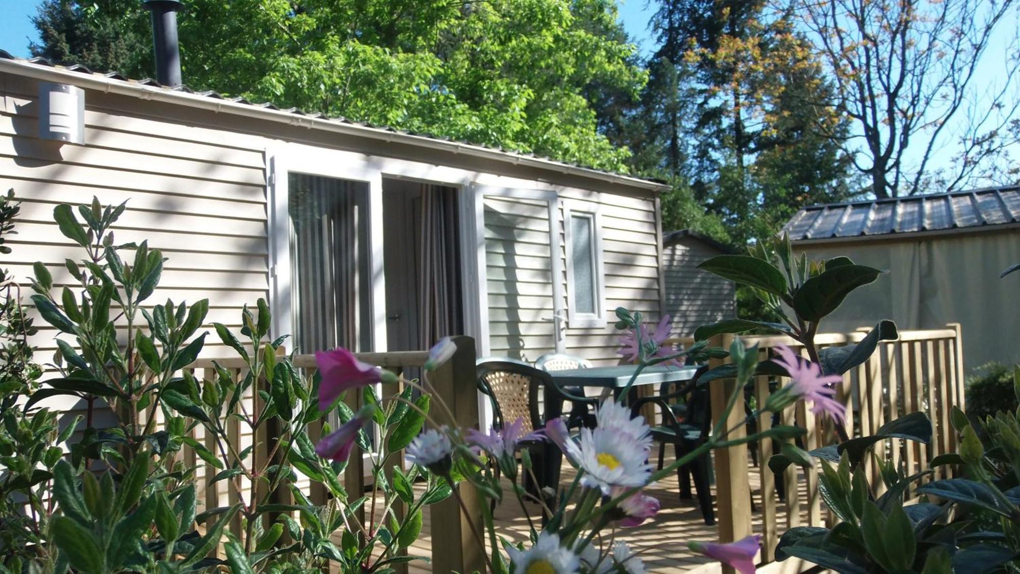 Camping Les Sources Saint-Jean-du-Gard Bilik gambar