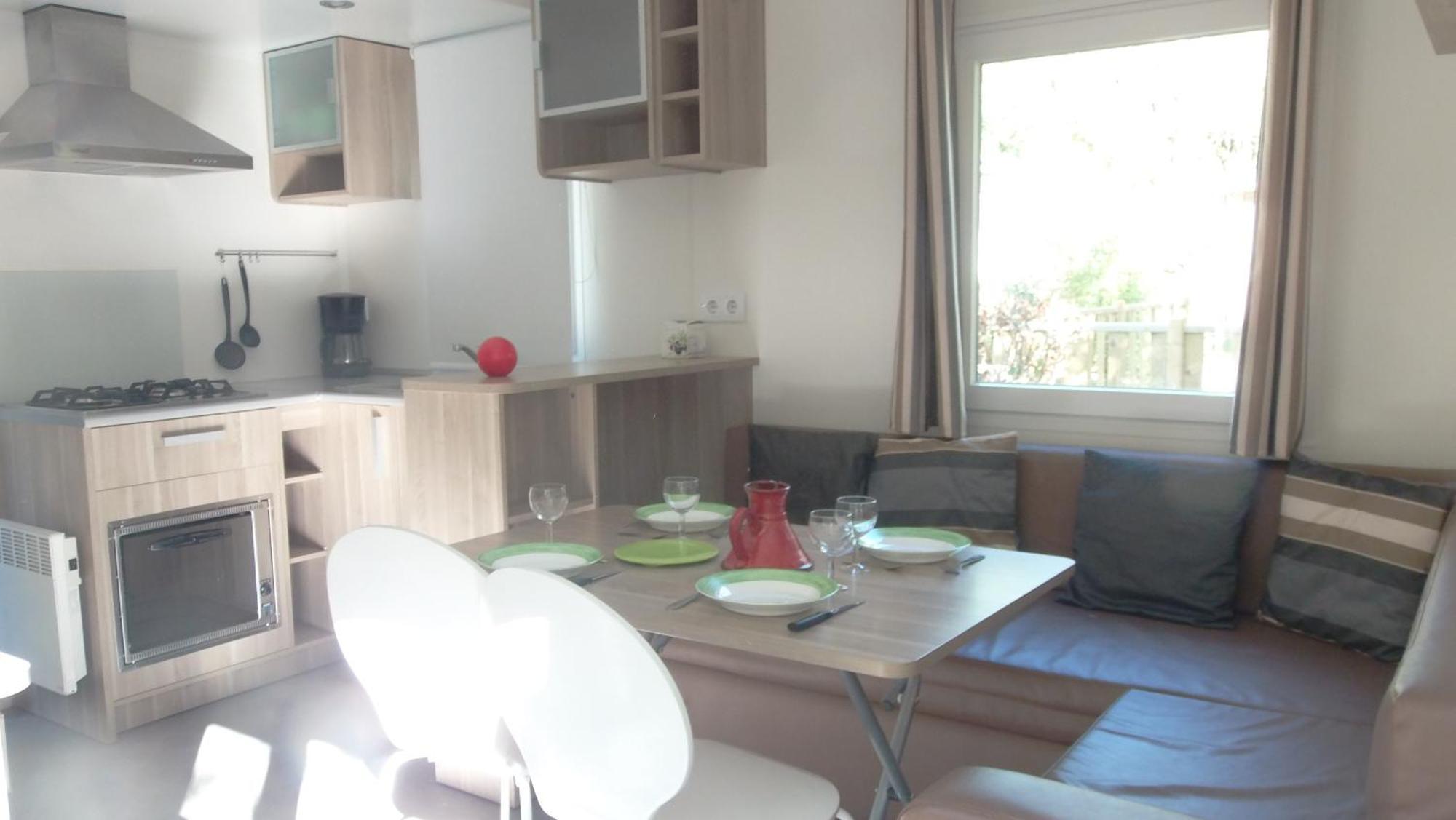 Camping Les Sources Saint-Jean-du-Gard Bilik gambar