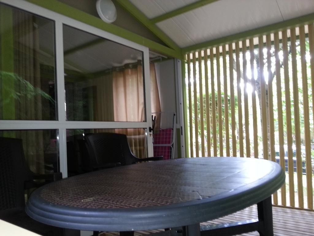 Camping Les Sources Saint-Jean-du-Gard Bilik gambar
